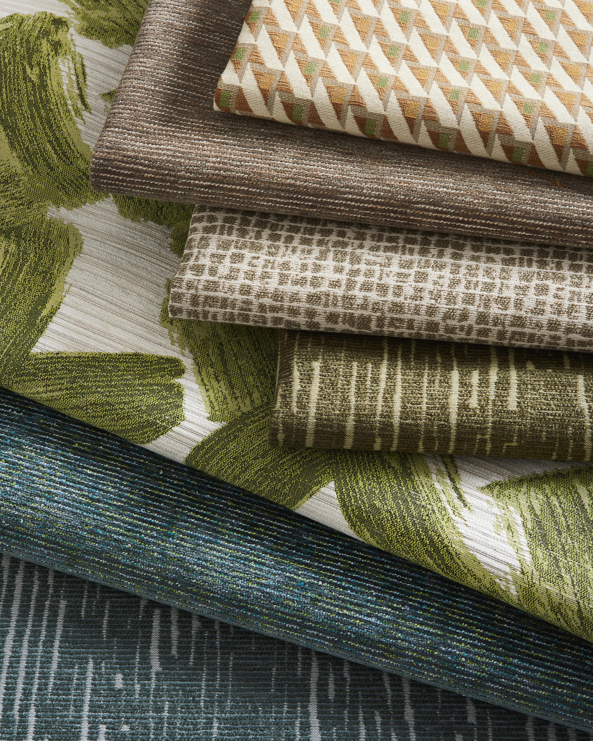 Kravet RIVER RUN GROTTO Upholstery Fabric