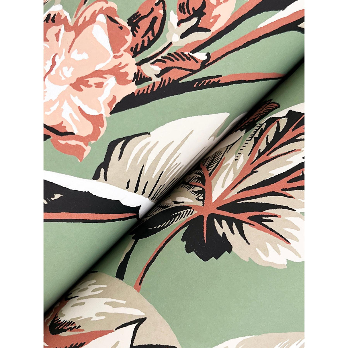 Kravet DESIGN W4272 312 Wallpaper