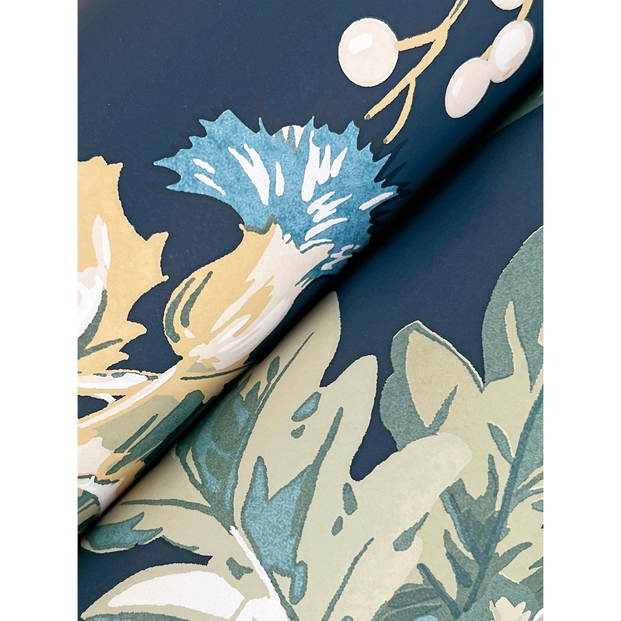 Kravet DESIGN W4275 514 Wallpaper