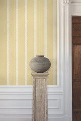 Kravet DESIGN W4278 14 Wallpaper
