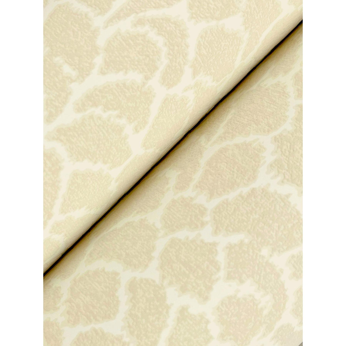 Kravet DESIGN W4281 116 Wallpaper