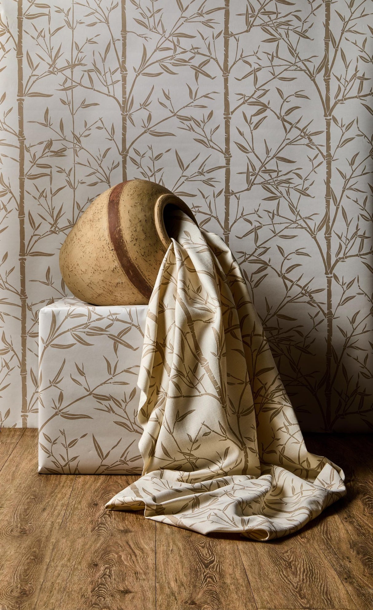 Kravet BAMBOO WP SAND Wallpaper
