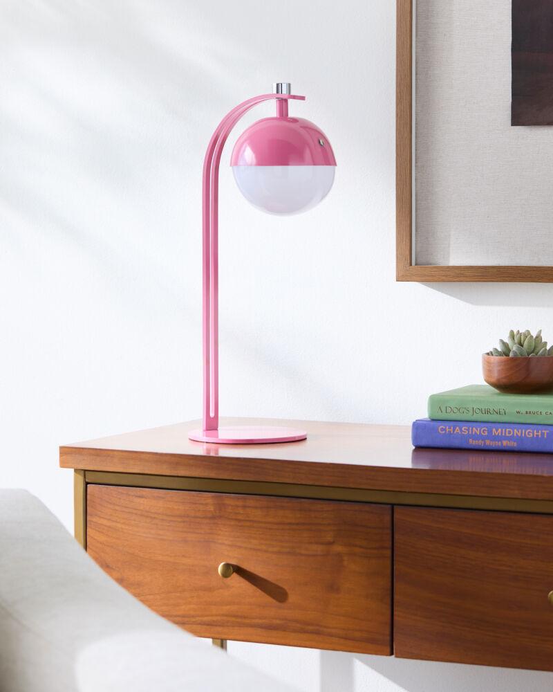 Livabliss Yuelin YUE-002 17"H x 6"W x 6"D Table Lighting