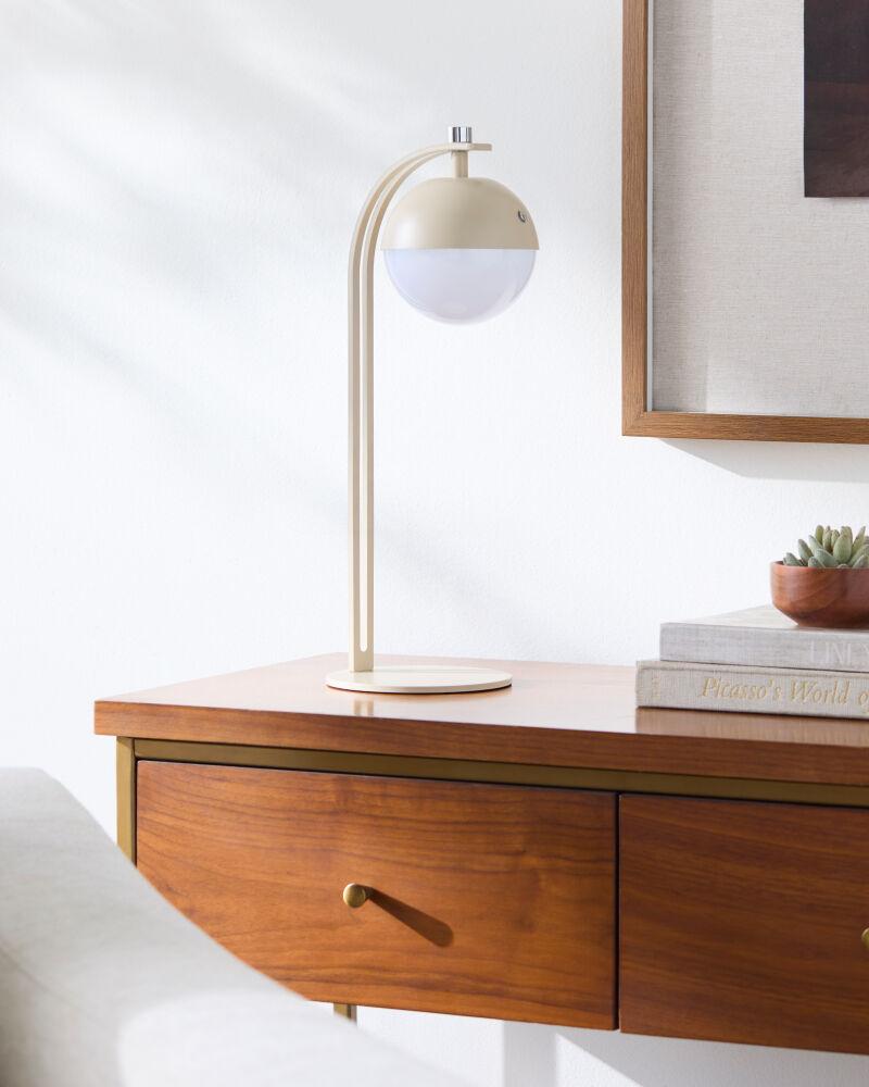 Livabliss Yuelin YUE-003 17"H x 6"W x 6"D Table Lighting