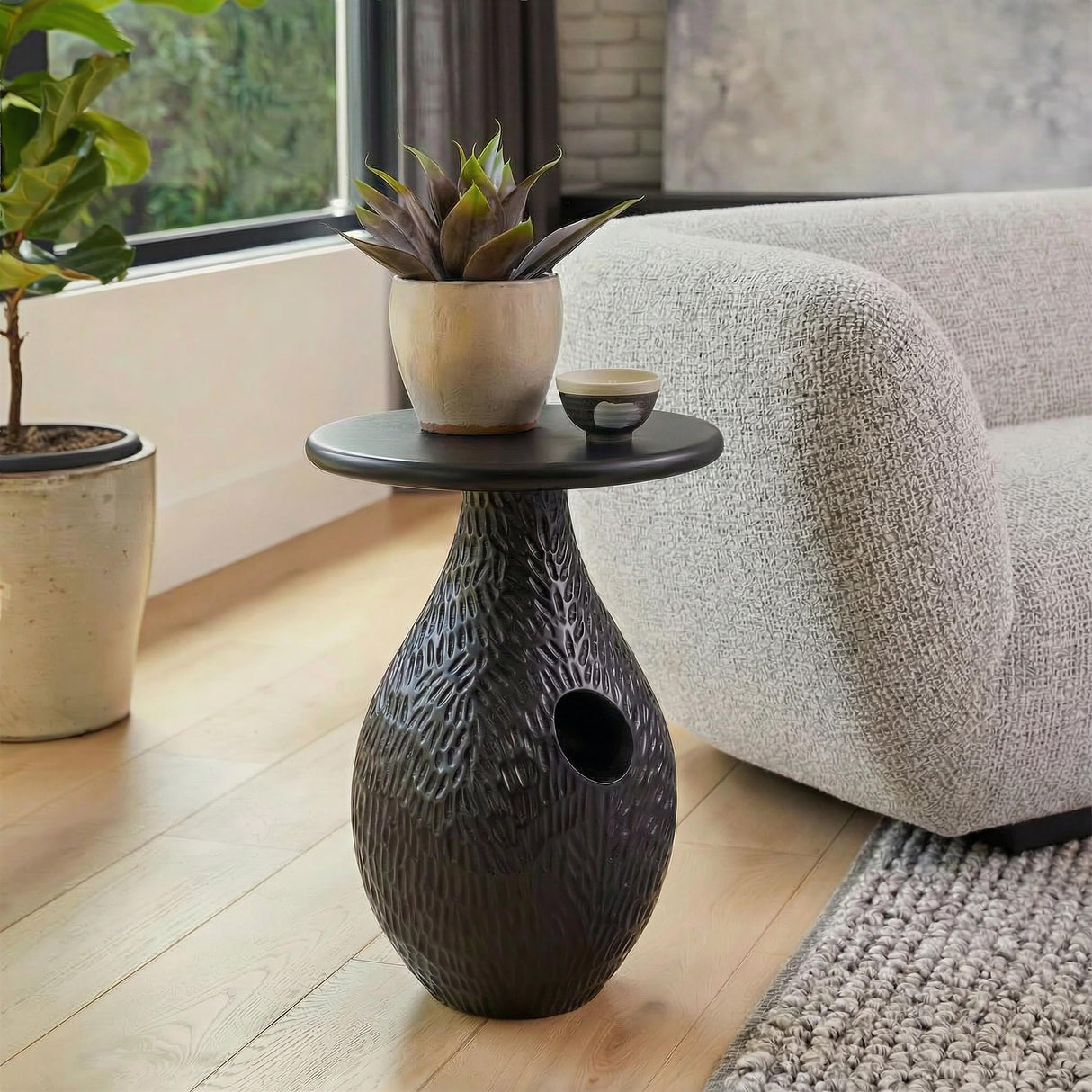 ZUO Piho Side Table Black