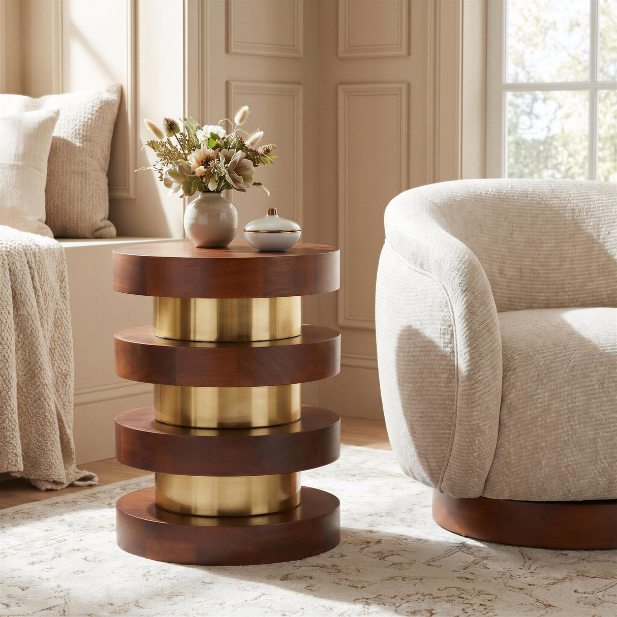 ZUO Vinta Swivel Chair Beige