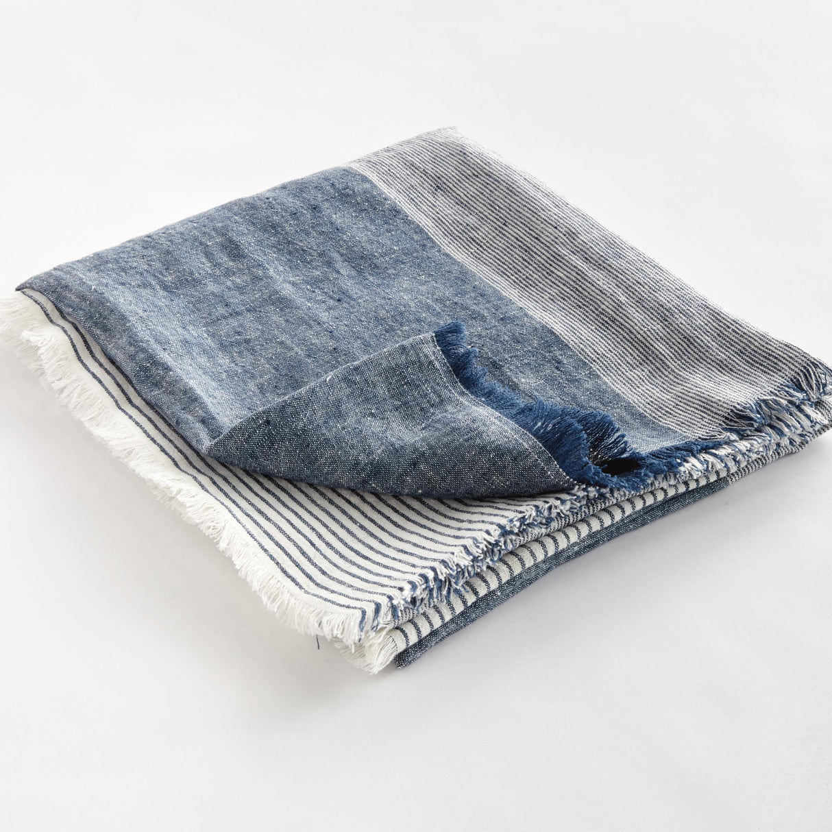 Napa Navy/Ivory LEON EUROPEAN LINEN THROW