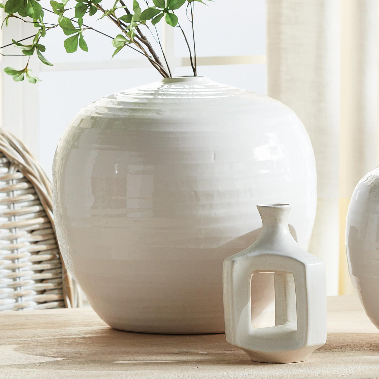 Napa Oatmeal EMERSON VASE LARGE