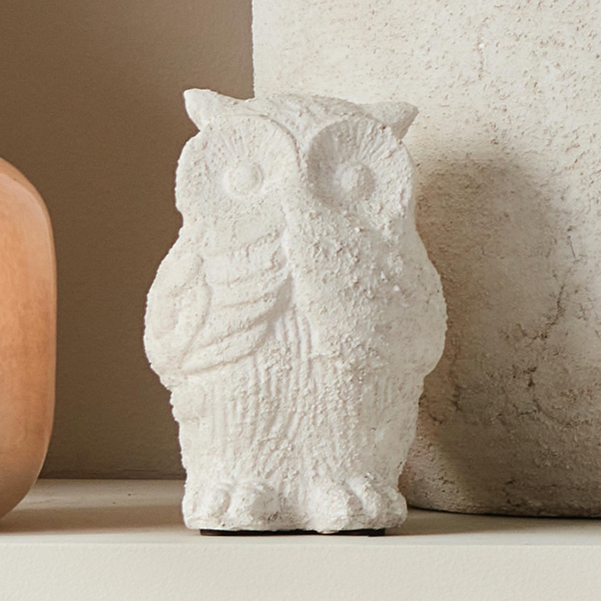 Napa Weathered Limestone Finish WEATHERED GARDEN OWL