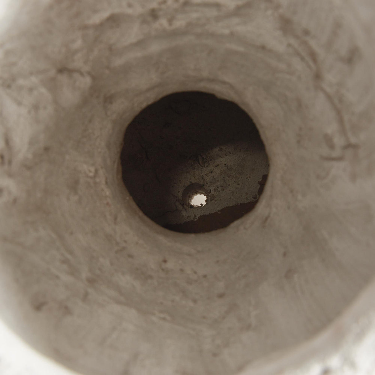 Napa Weathered Limestone Finish WEATHERED GARDEN FEMALE BUST PLANTER