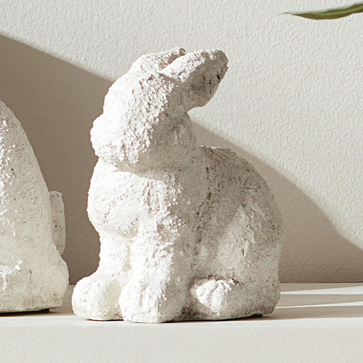 Napa Weathered Limestone Finish WEATHERED GARDEN RABBIT SMALL