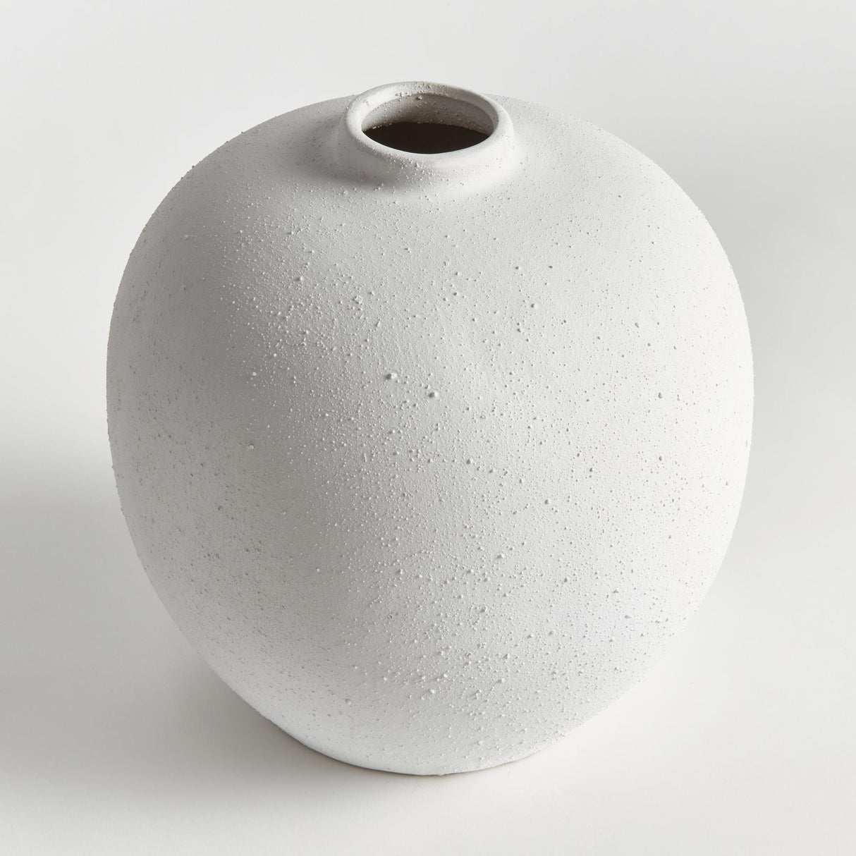 Napa White HAWTHORN GRANDE VASE SMALL