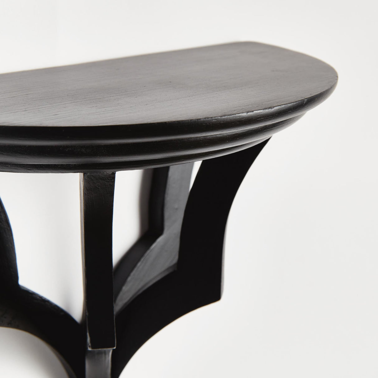 Napa Black BENNETT WALL BRACKET MEDIUM