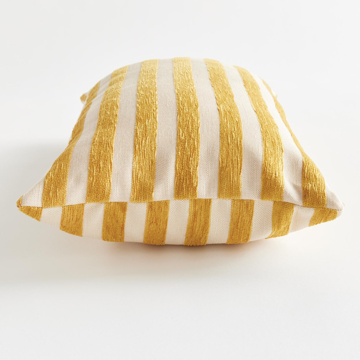 Napa Goldenrod/Cream GRANT LUMBAR INDOOR-OUTDOOR PILLOW