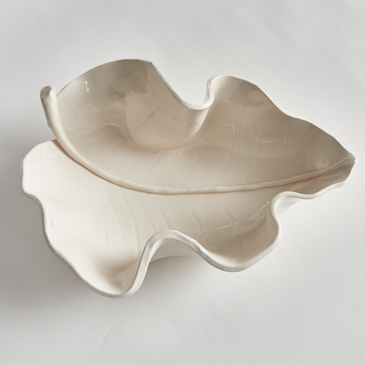 Napa White MORICENTO LEAF SCULPTURE LARGE