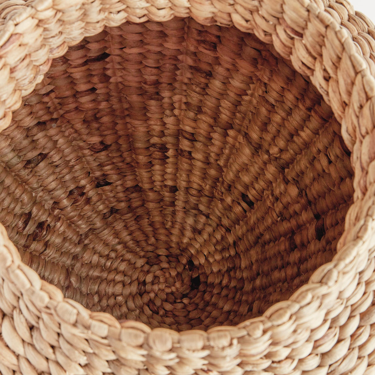 Napa Natural WATER HYACINTH URN
