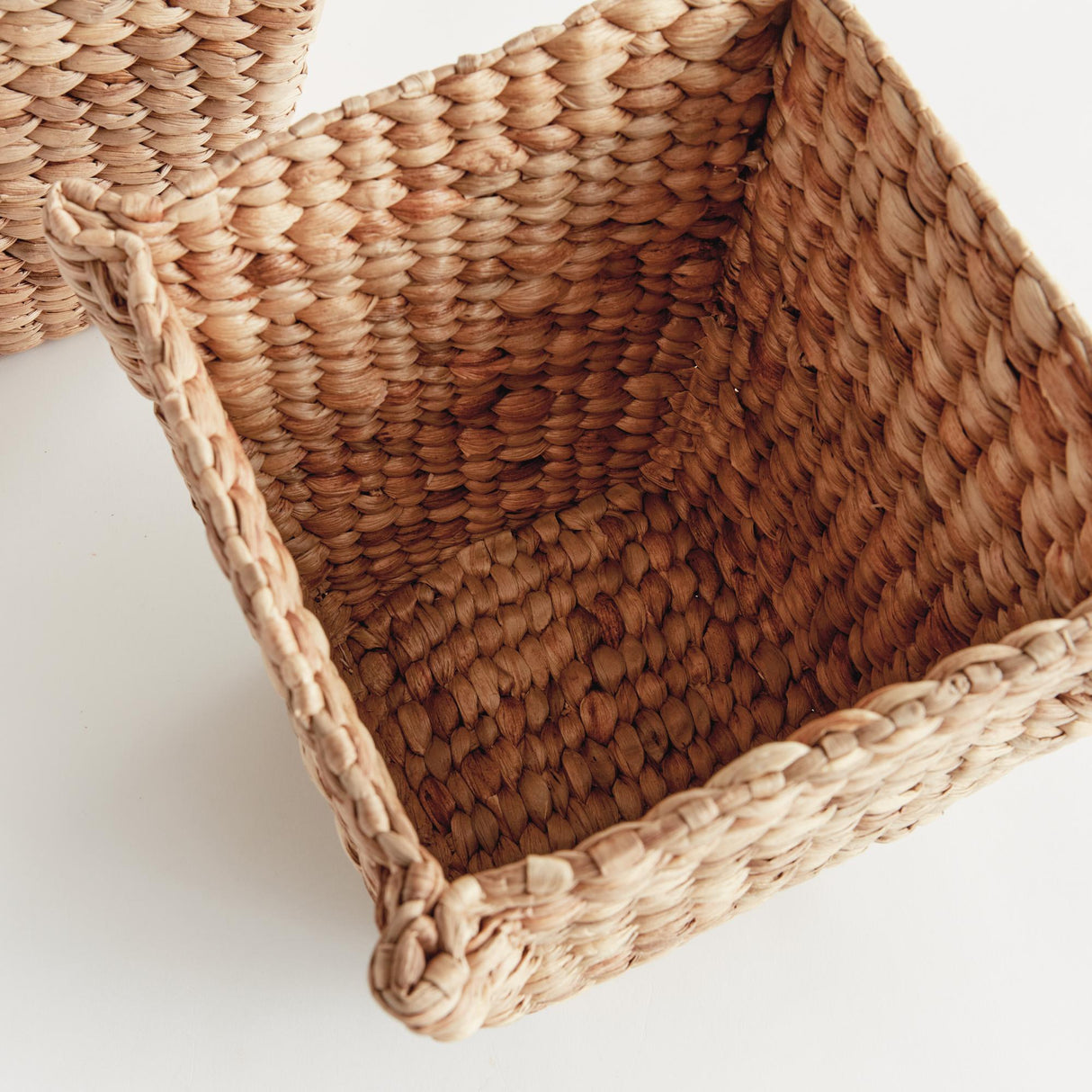 Napa Natural WATER HYACINTH TAPERED BASKETS, SET OF 2