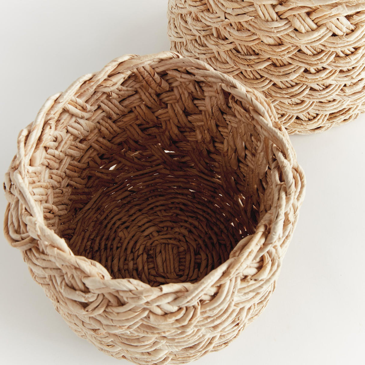 Napa Natural ABACA FRENCH BRAID STORAGE BASKETS ROUND, SET OF 2