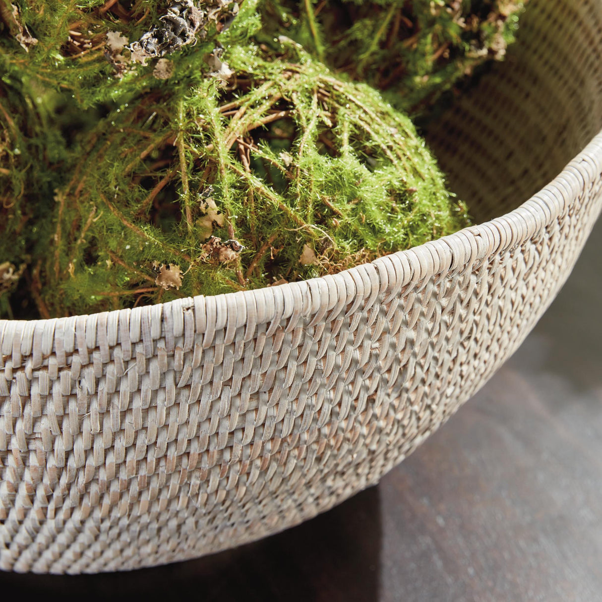 Napa Whitewash BURMA RATTAN SCALLOPED EDGE BOWL LARGE