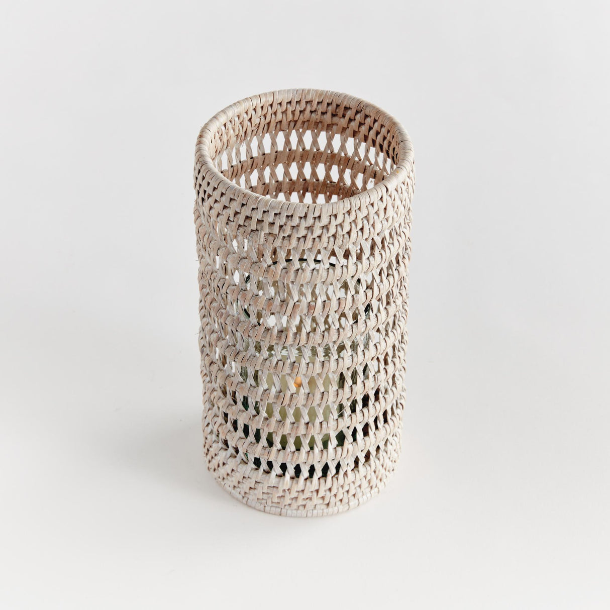 Napa Whitewash BURMA RATTAN HURRICANE SMALL