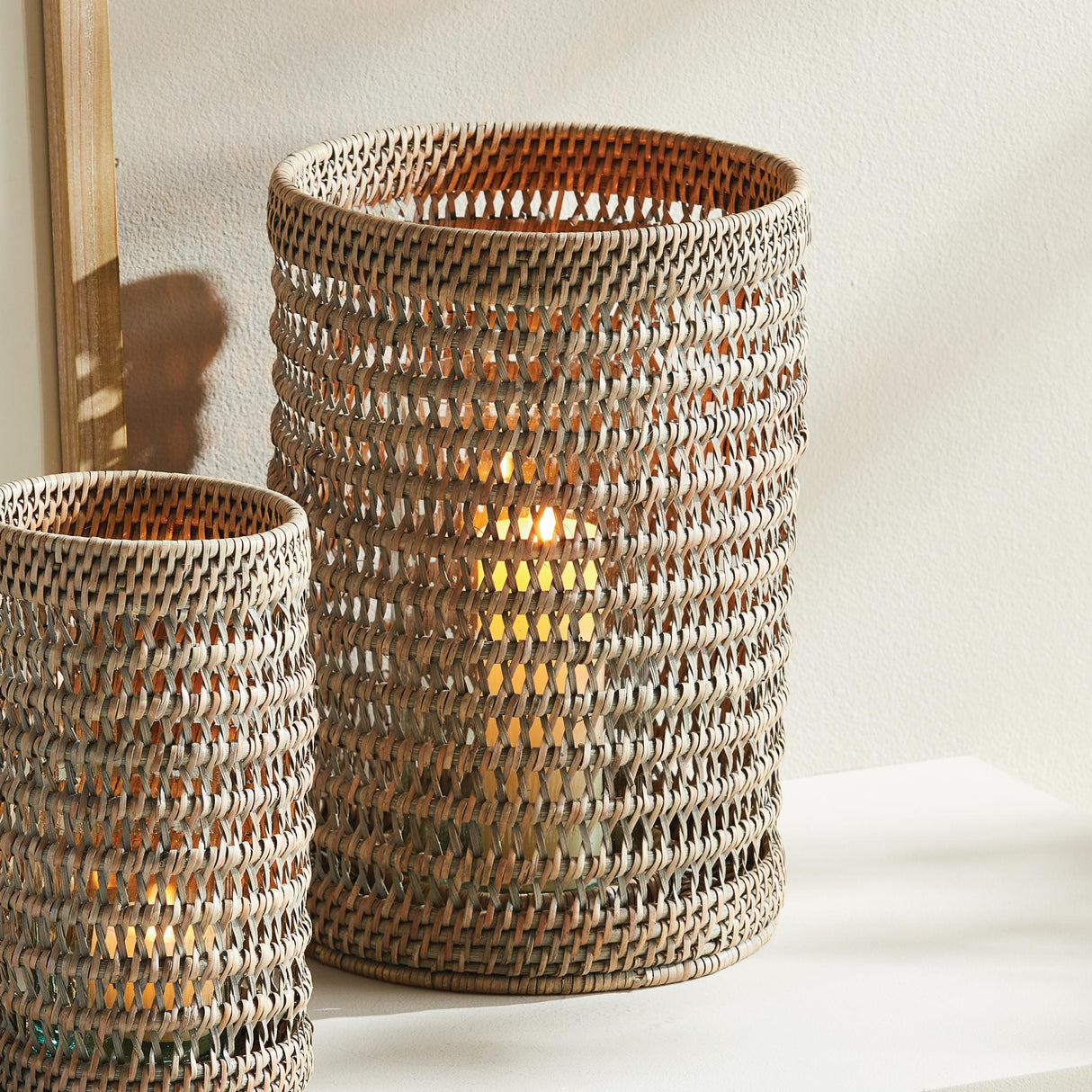 Napa Warm Brown BURMA RATTAN HURRICANE LARGE