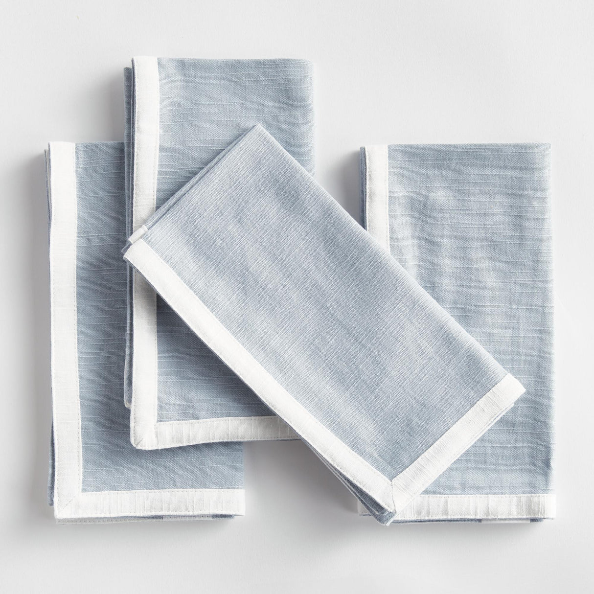 Napa Blue/White PAIGE DINNER NAPKINS, SET OF 4