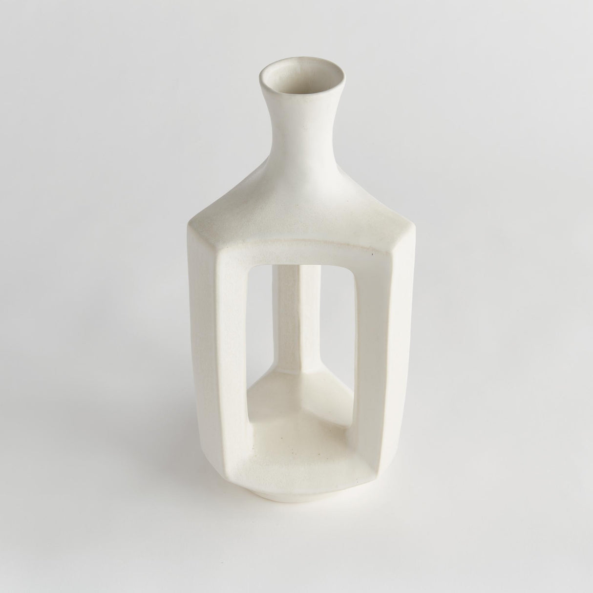 Napa White SONYA VASE TALL