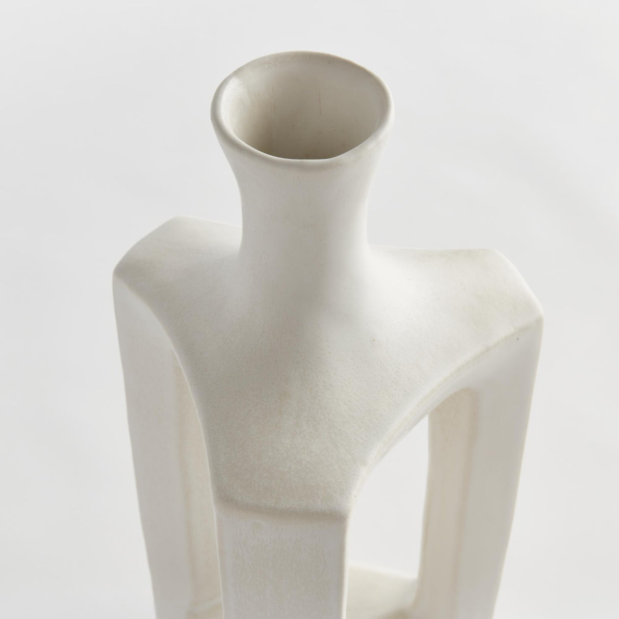 Napa White SONYA VASE TALL