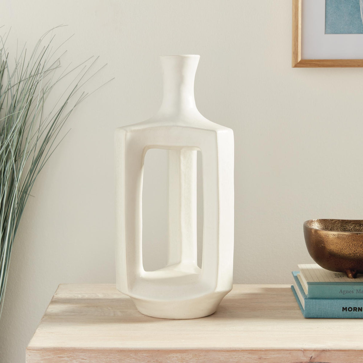 Napa White SONYA VASE TALL