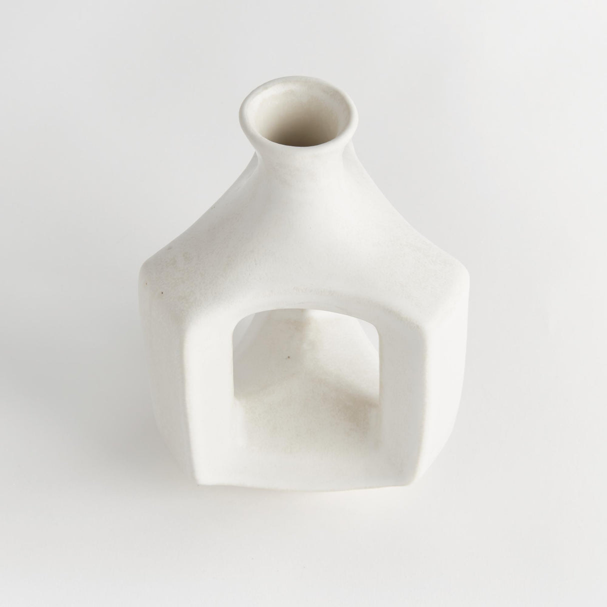 Napa White SONYA VASE SHORT