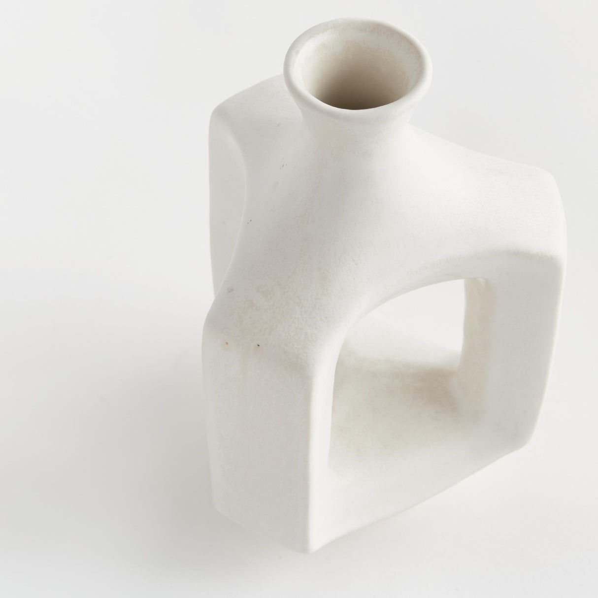 Napa White SONYA VASE SHORT