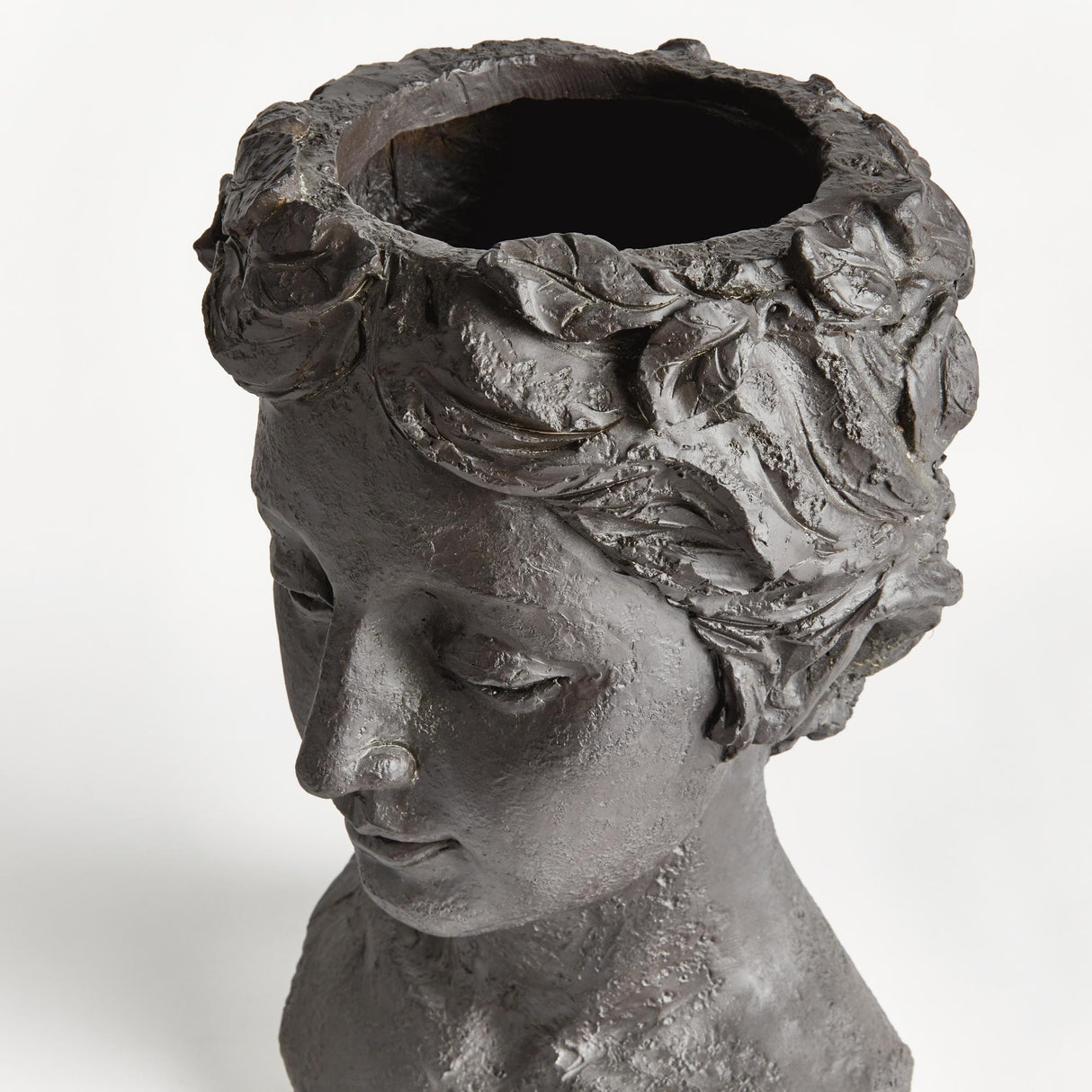 Napa Antique Black FIBRECLAY ATHENA PLANTER