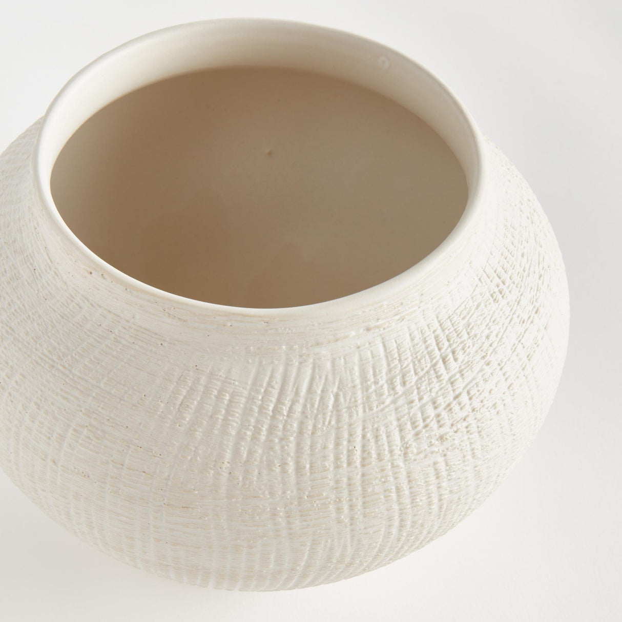 Napa Matte White BARCLAY BUTERA OJAI POT