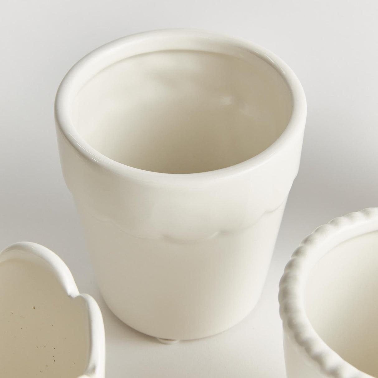 Napa Classic White MIRABELLE MINI CACHEPOTS, SET OF 6