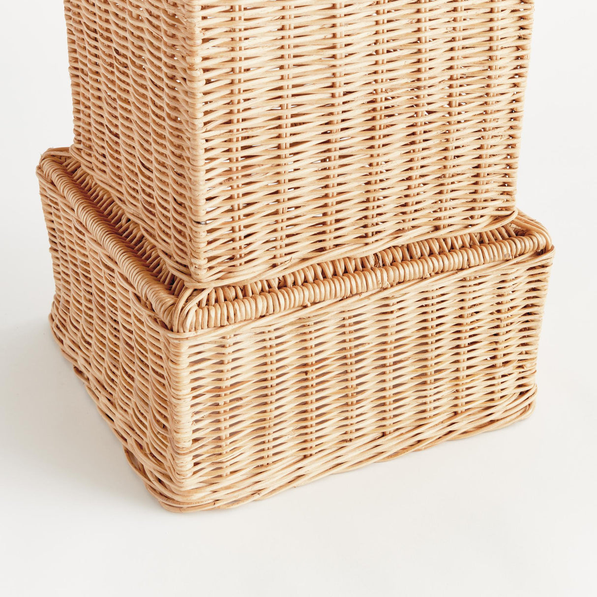 Napa Natural CHARLESTON RATTAN PEDESTAL SHORT