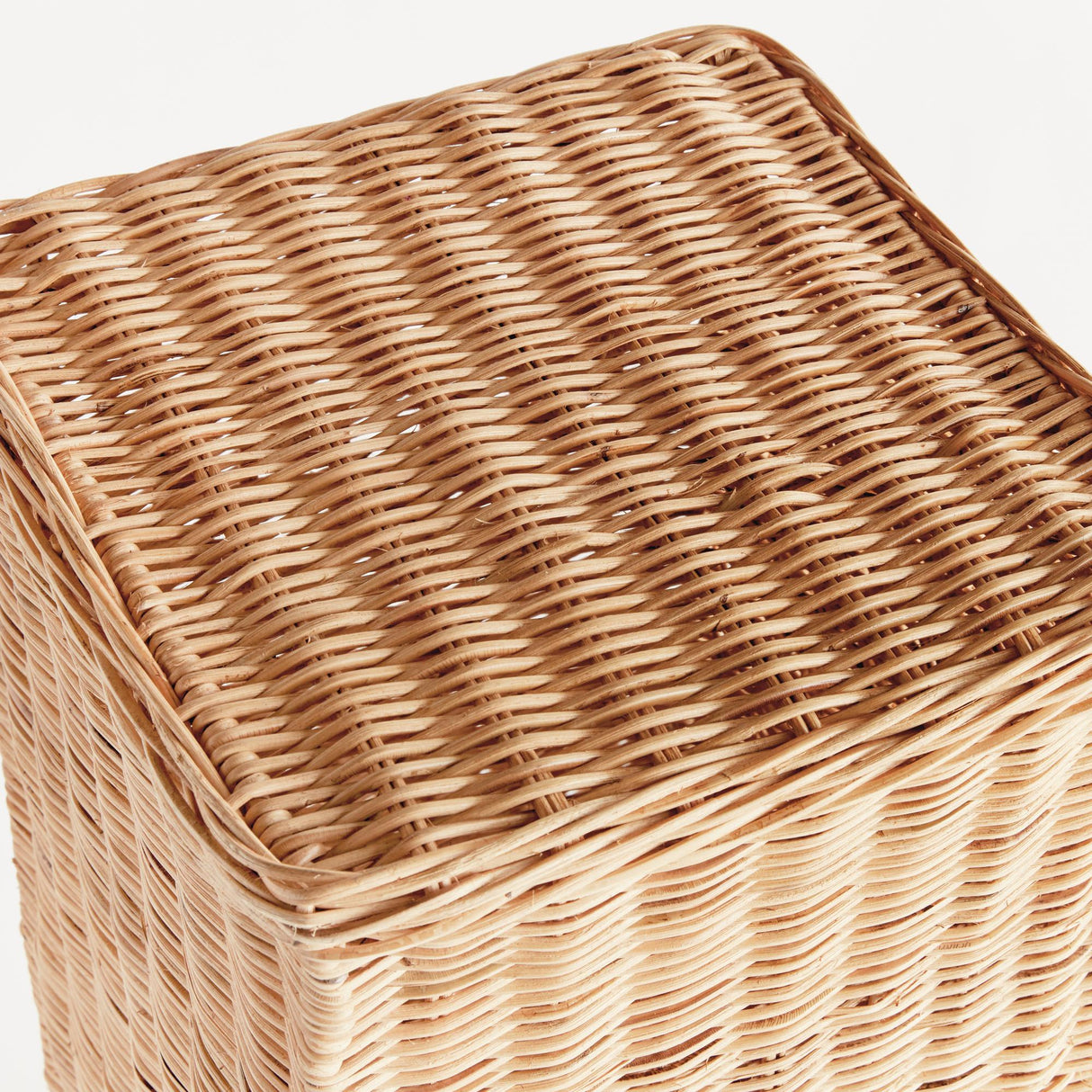 Napa Natural CHARLESTON RATTAN PEDESTAL SHORT