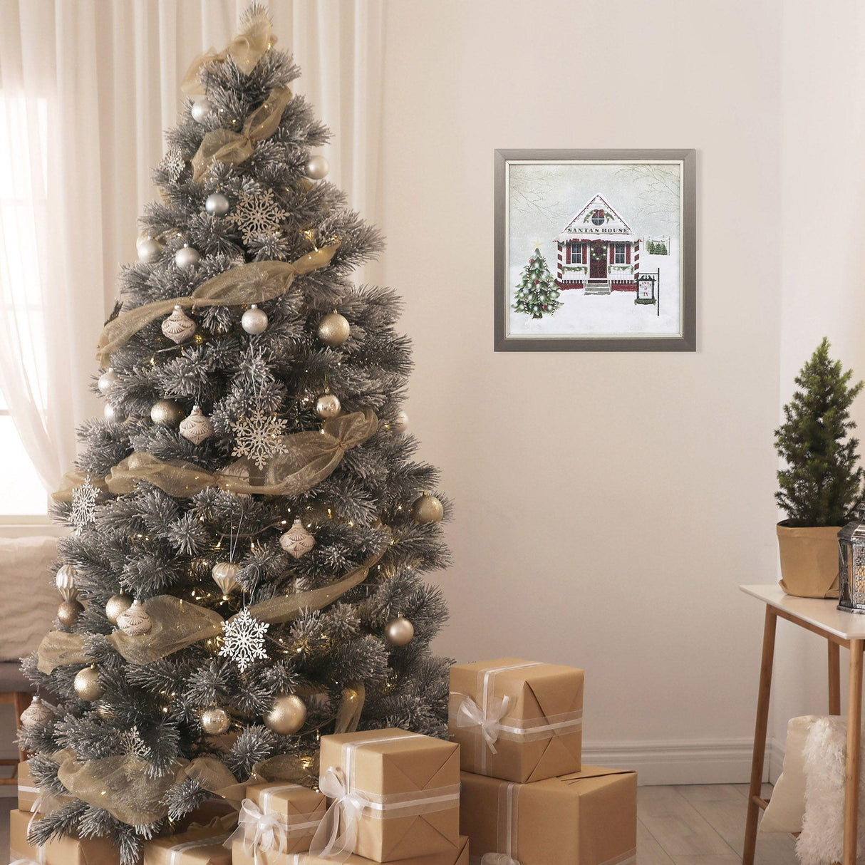 Paragon Santas House Green 11 X 11 X 1 Wall Art