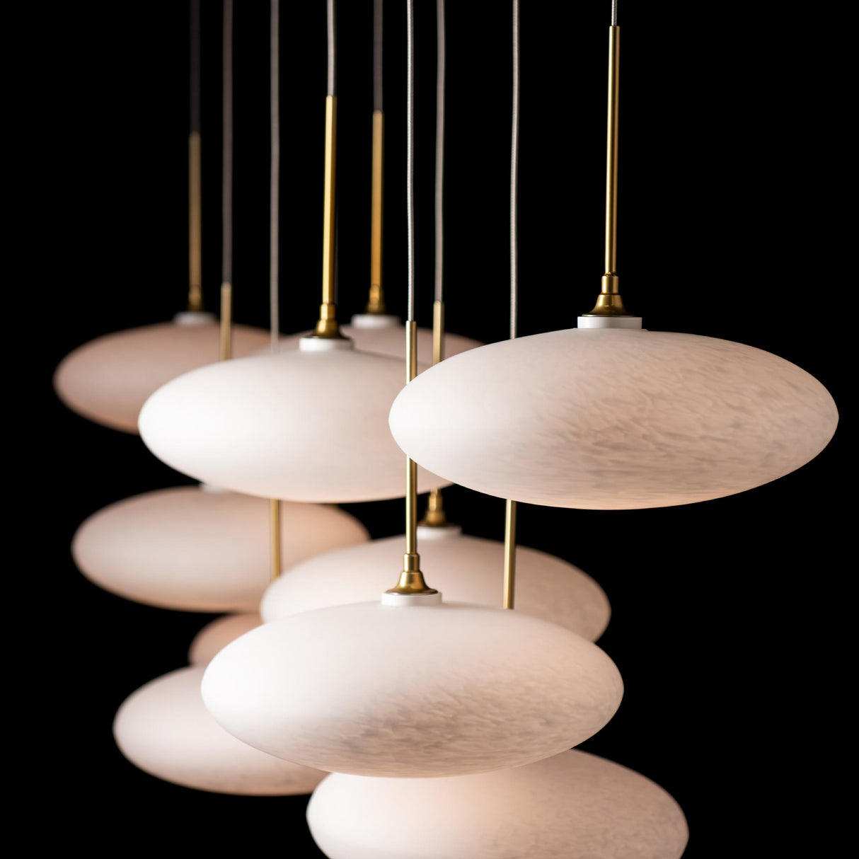 Hubbardton Forge 2025 Modern Brass Shell Glass (GS) Standard Clouds 10-Light Pendant