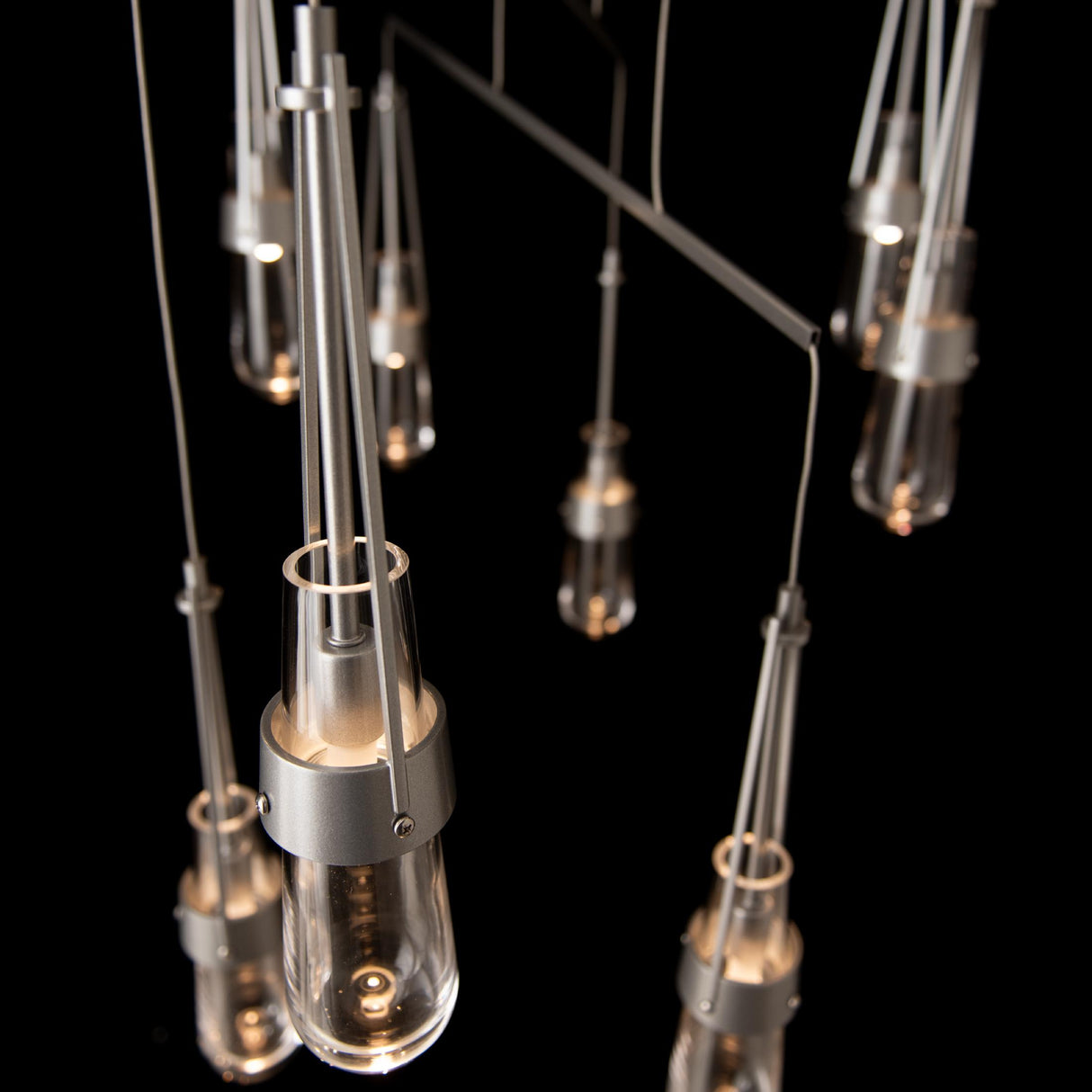 Hubbardton Forge 2025 Vintage Platinum Clear Glass (ZM) Standard Link 10-Light Clear Glass Mobile Pendant
