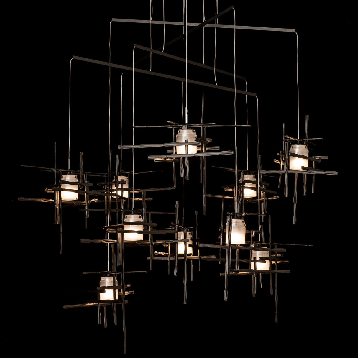 Hubbardton Forge 2025 Oil Rubbed Bronze Cast Glass (YC) Standard Tura 10-Light Frosted Glass Mobile Pendant