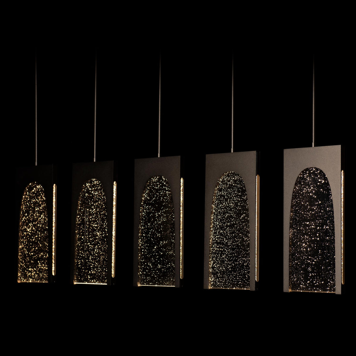 Hubbardton Forge 2024 Oil Rubbed Bronze Seeded Clear Glass (II) Multi Cypress 5-Light Pendant