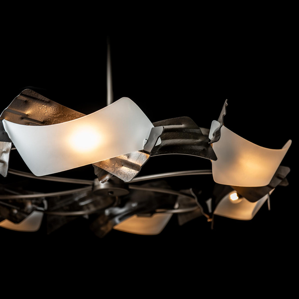 Hubbardton Forge 2024 Dark Smoke Frosted Glass (FD) Multi Crest 6-Light Circular Pendant