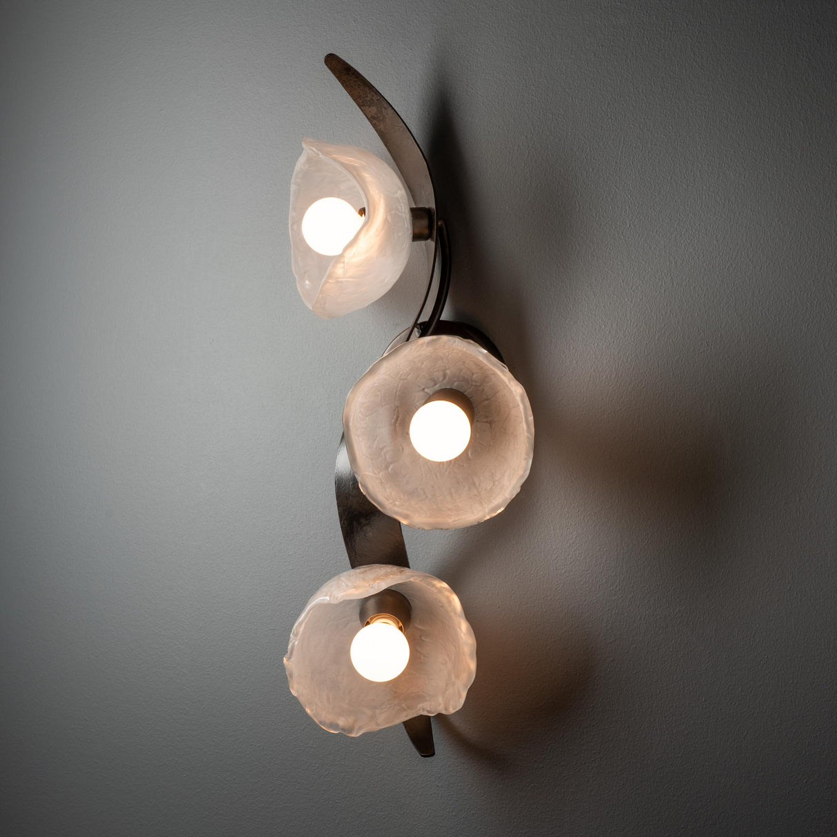 Hubbardton Forge 2024 Dark Smoke Frosted Glass (FD) Mika 3-Light Large Sconce/Semi-Flush