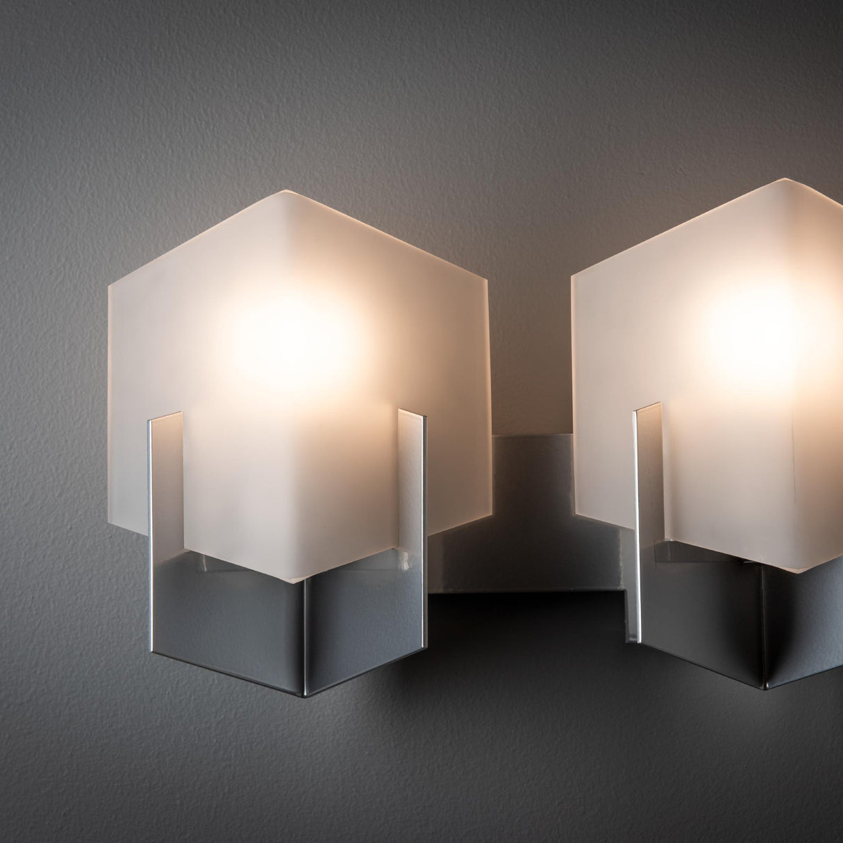 Hubbardton Forge 2025 Sterling Opal Glass (GG) Prisma 3-Light Bath Sconce