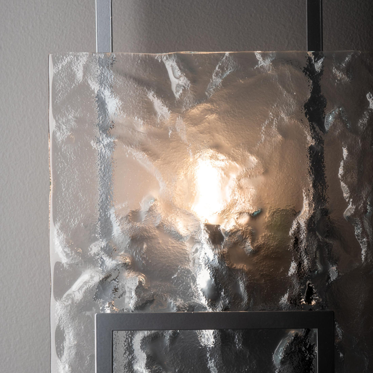 Hubbardton Forge 2025 Sterling Clear Glass (ZM) Geo Sconce