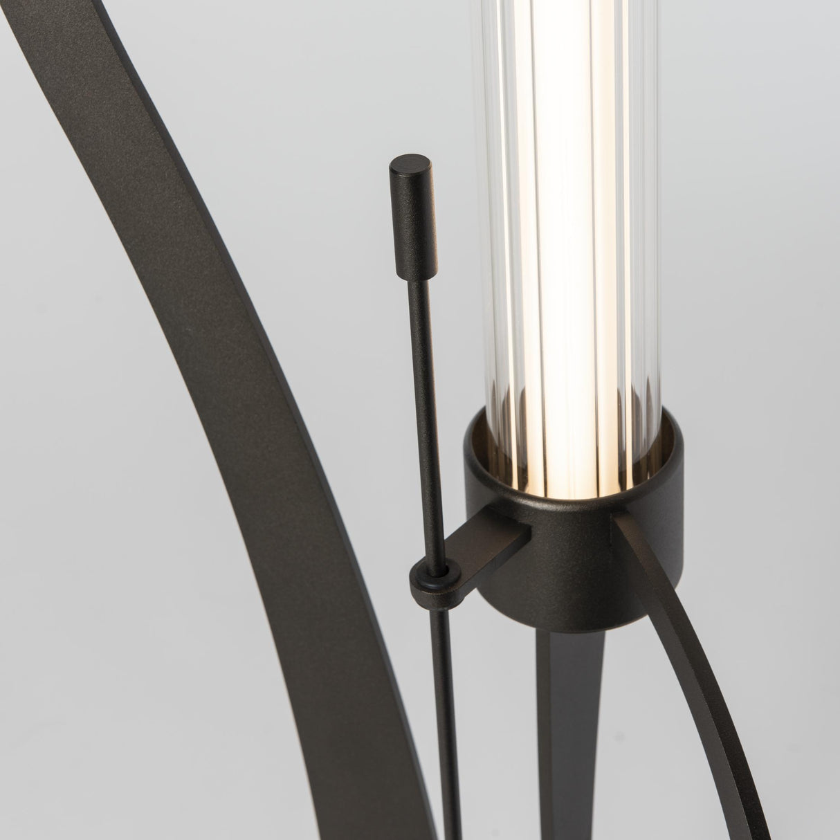 Hubbardton Forge 2023 Oil Rubbed Bronze Clear Glass (ZM) Pulse Floor Lamp