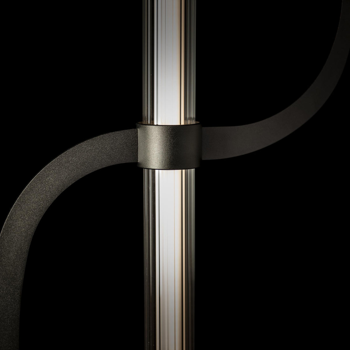 Hubbardton Forge 2023 Oil Rubbed Bronze Clear Glass (ZM) Pulse Floor Lamp