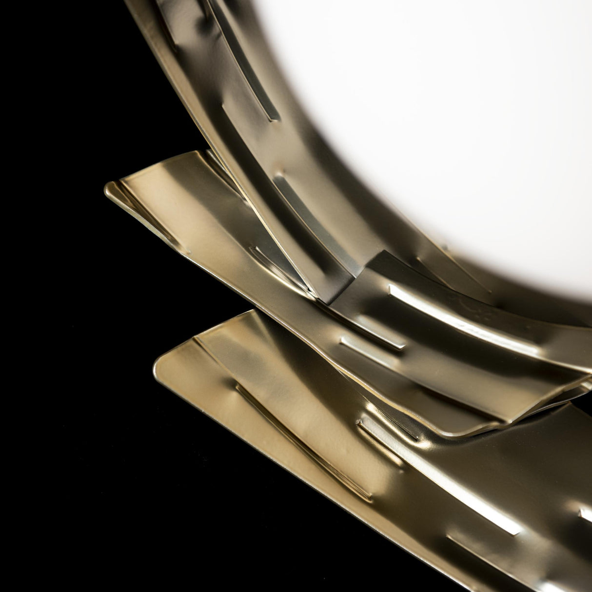 Hubbardton Forge 2023 Modern Brass Opal Glass (GG) Crest Table Lamp