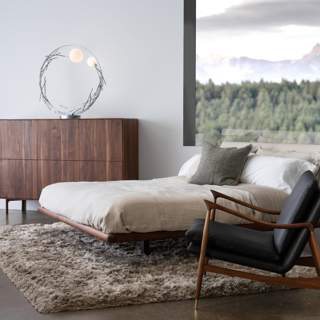Hubbardton Forge 2023 Sterling Shell Glass (GS) Brindille Ring Lamp
