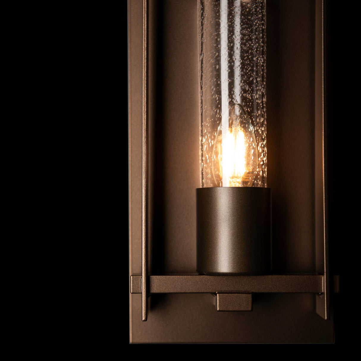 Hubbardton Forge 2024 Coastal Bronze Seeded Clear Glass (II) Triomphe Small Outdoor Sconce
